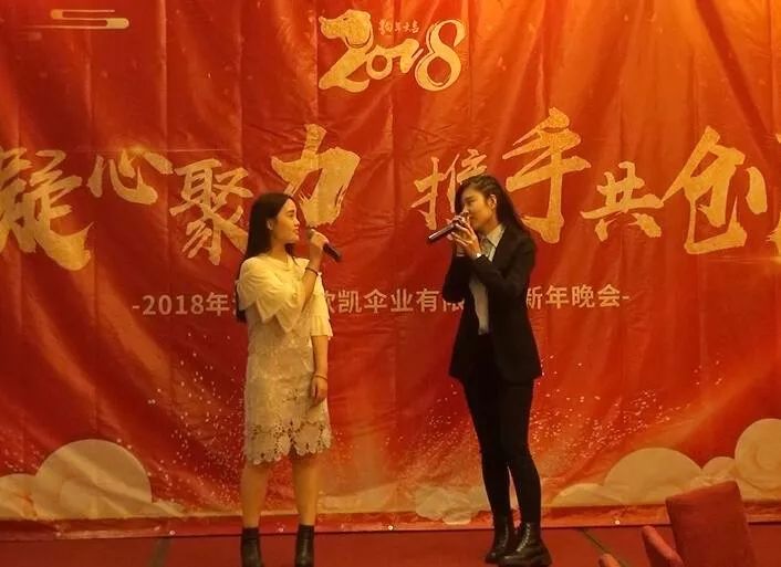 歌曲《十裏桃花》